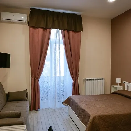 Terrazza Giulietta - Piazza Cavour *